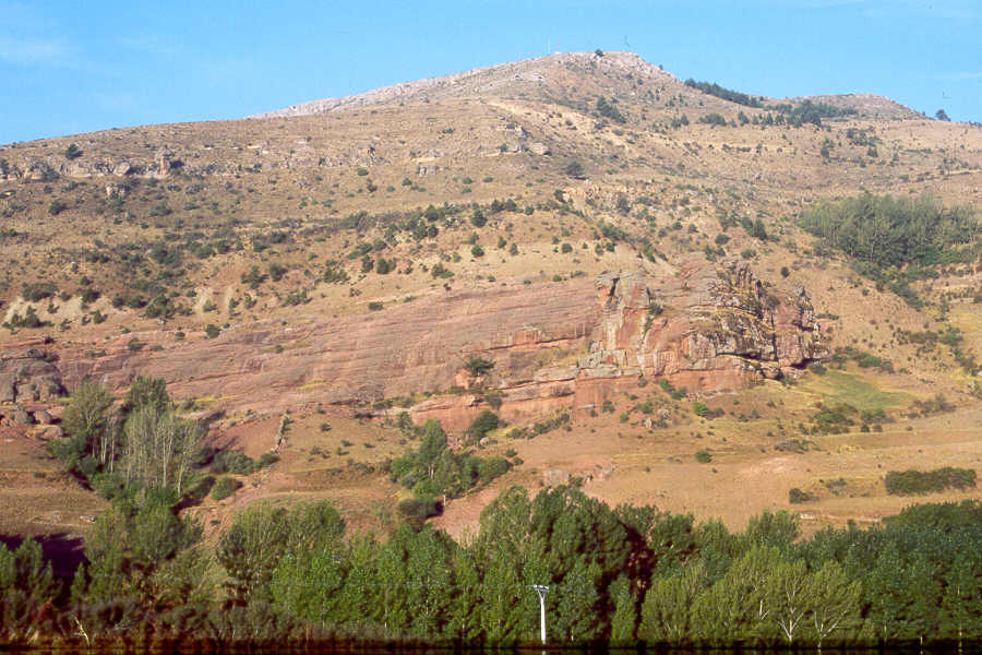 mesozoic87a.jpg (1641654 bytes)